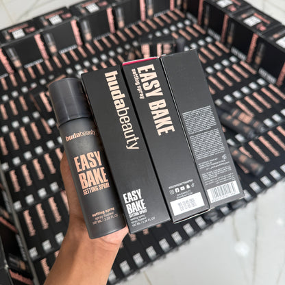 HUDA BEAUTY Easy Bake Blurring Setting Spray with 16-Hour Wear
